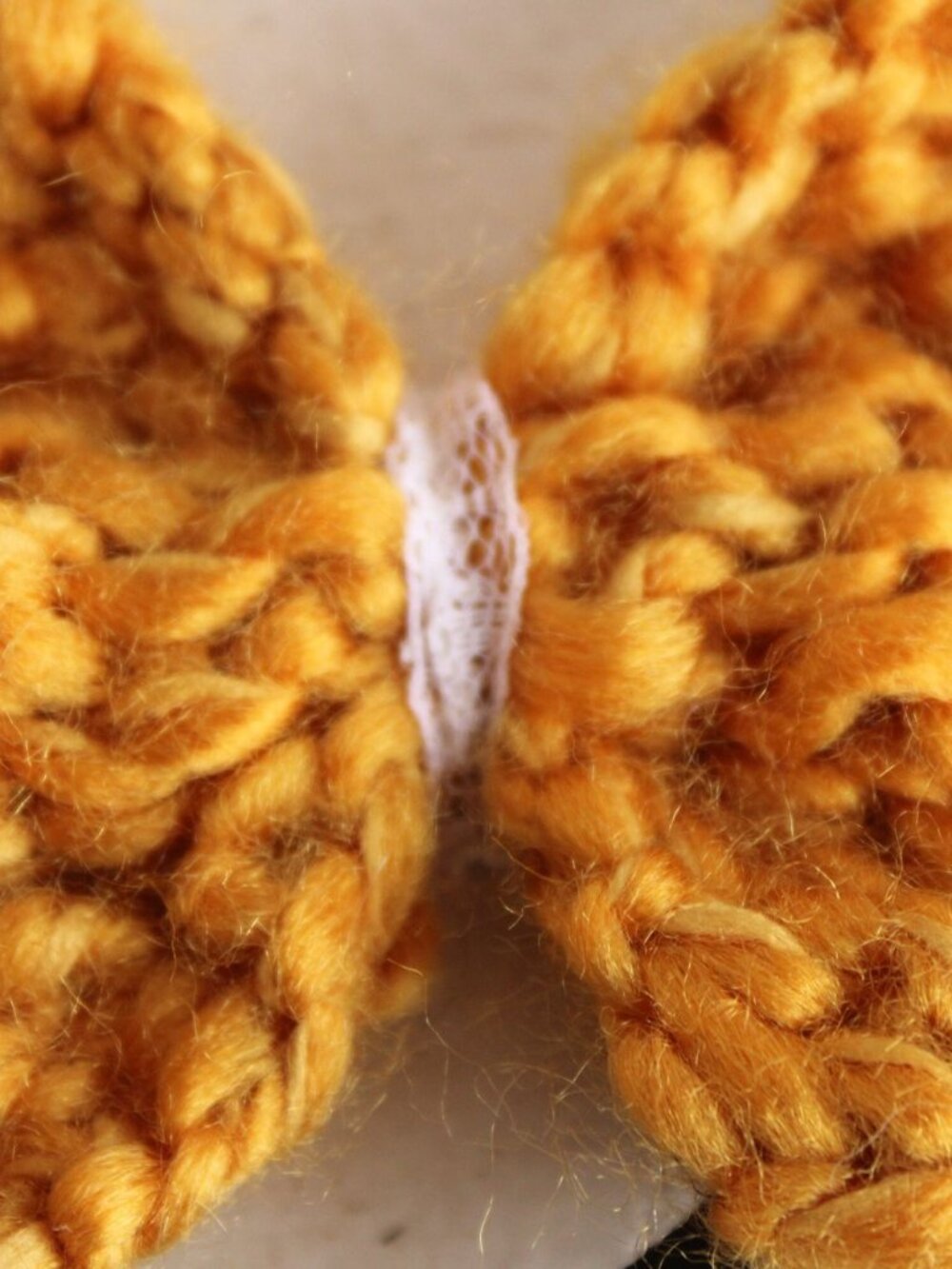 Knit Hair Bow, Handknitted Golden Yellow Ponytail Holder or Hair Band, Vintage L - Picture 4 of 10